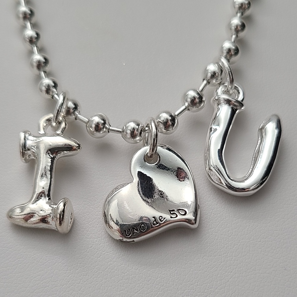 UNO de 50 Silver Heart Charm Necklace